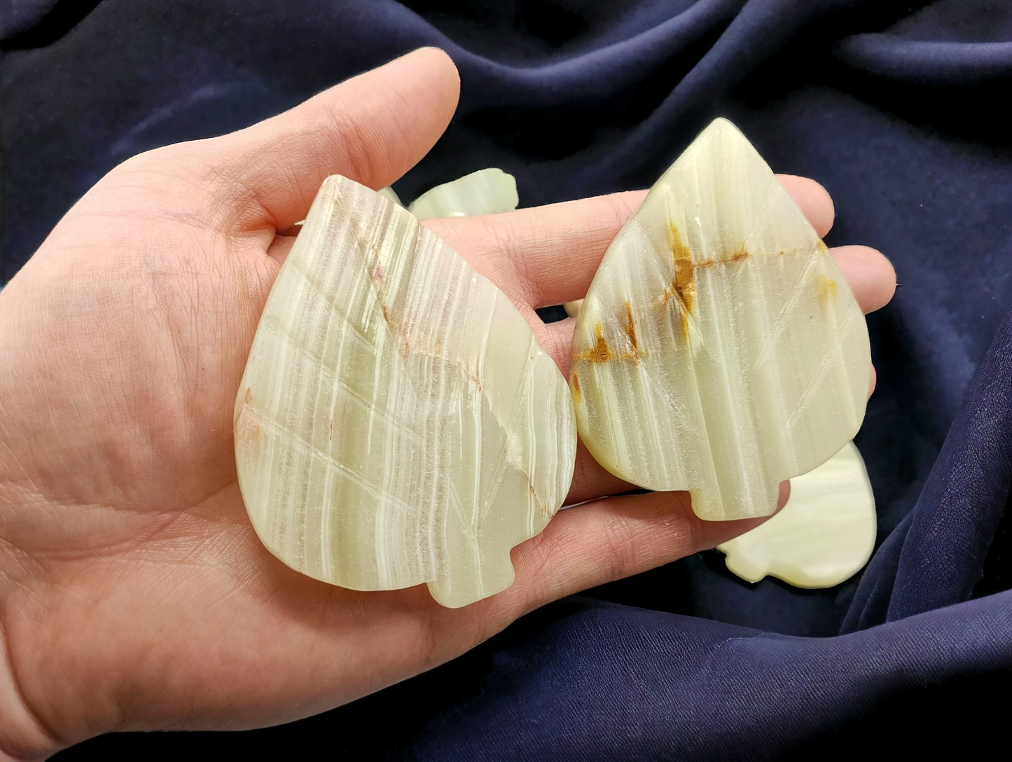 1KG Afghan Jade leaves