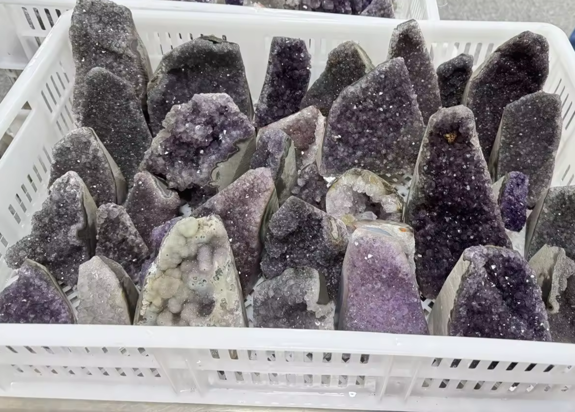 PREORDER 5KG Dark Amethyst Cluster/ free forms