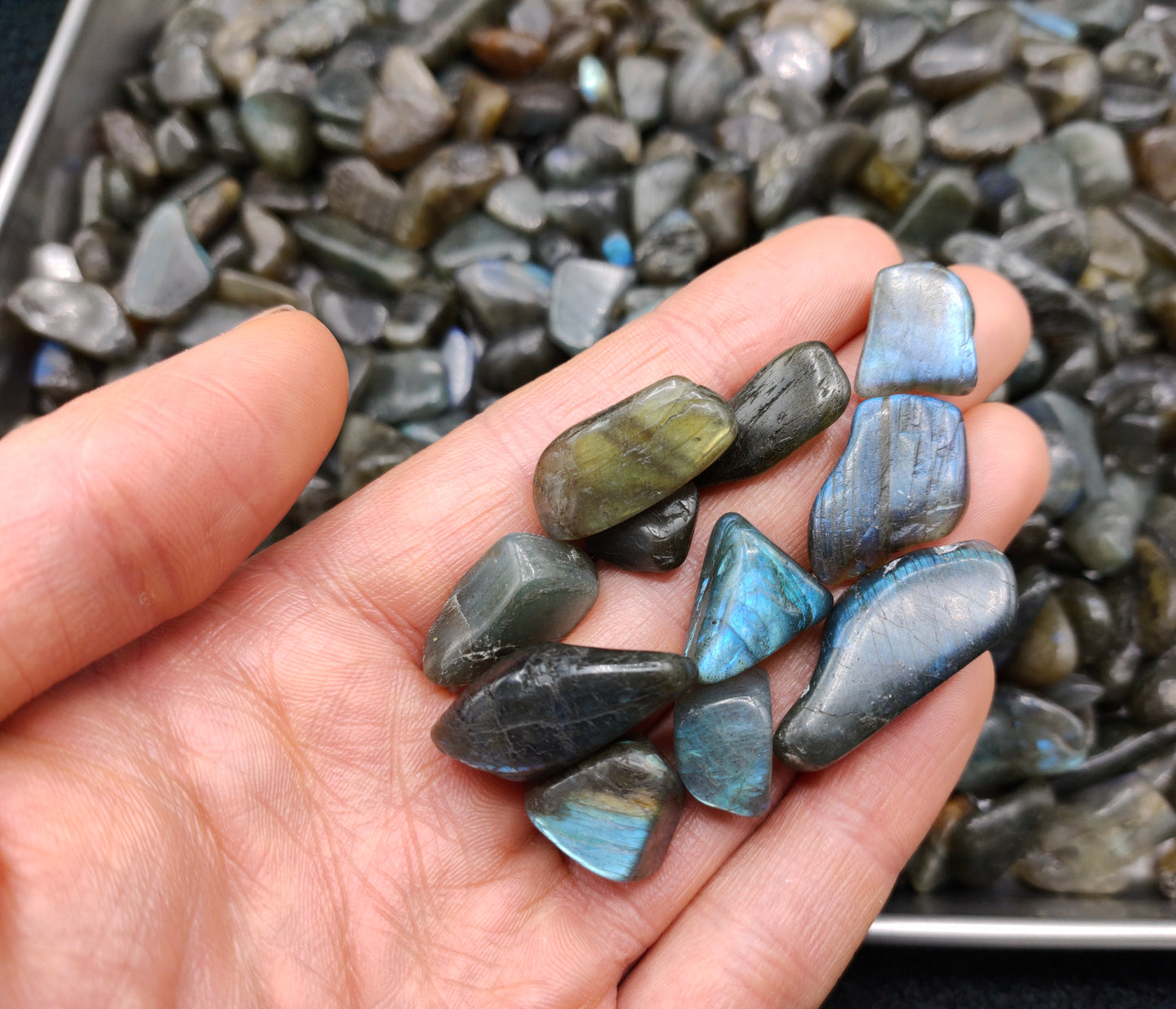 1KG smal Labradorite chips