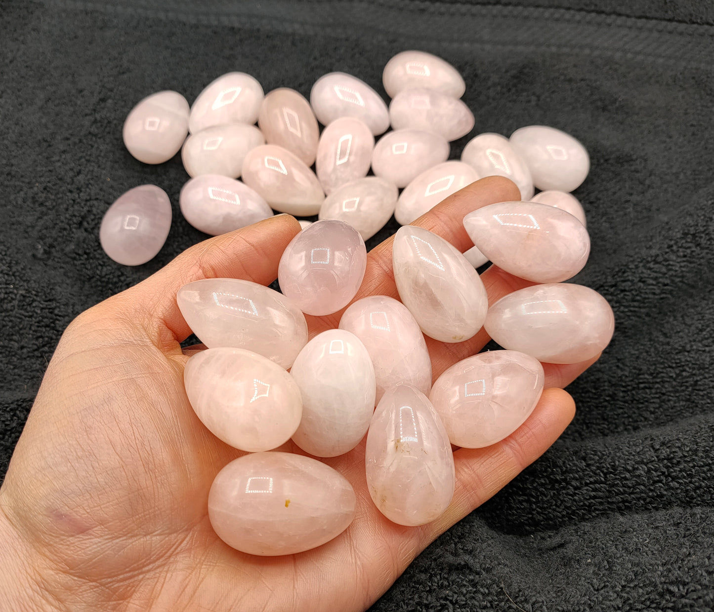 1KG ROSE QUARTZ EGGS 40MM