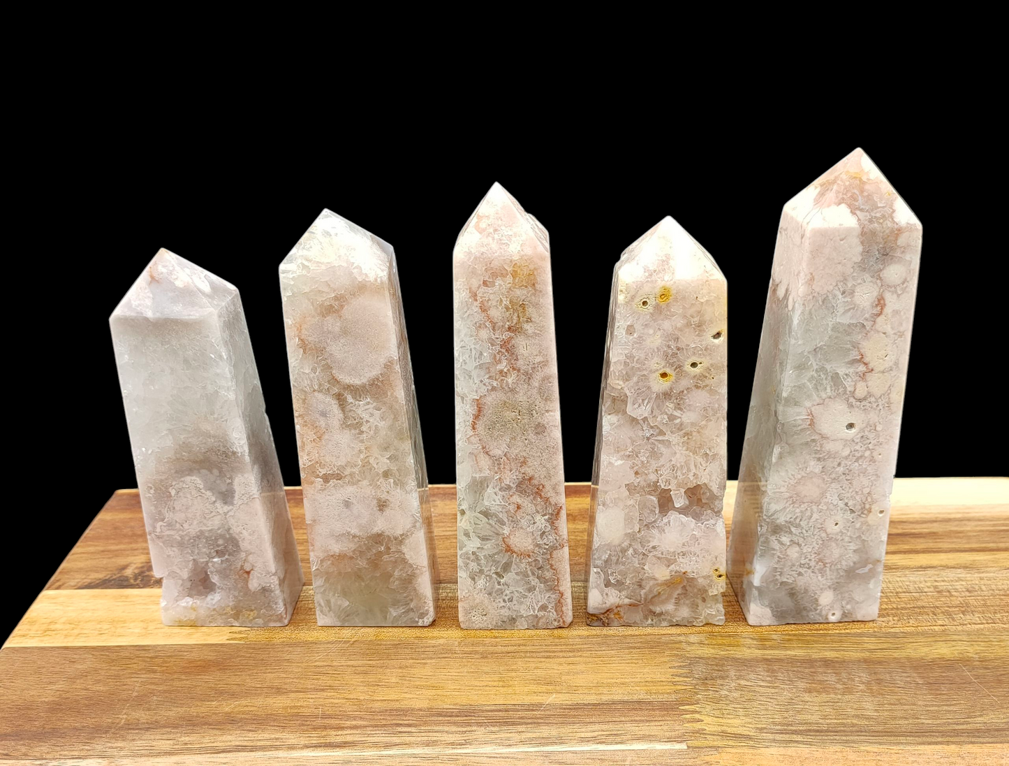 1KG Flower Agate/ Quartz Towers