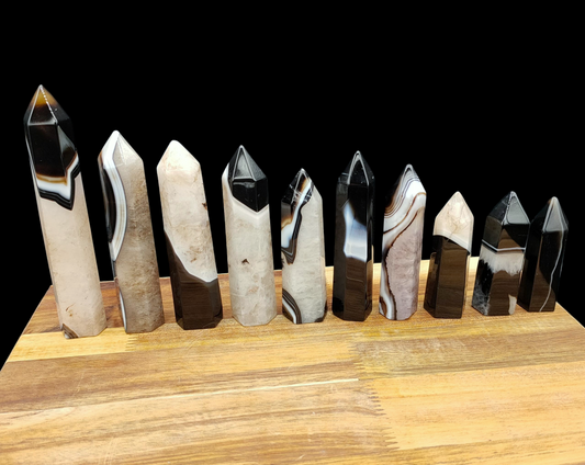 1KG Black Agate Towers