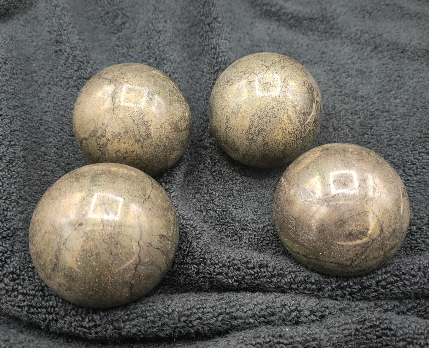 2KG Pyrite Spheres
