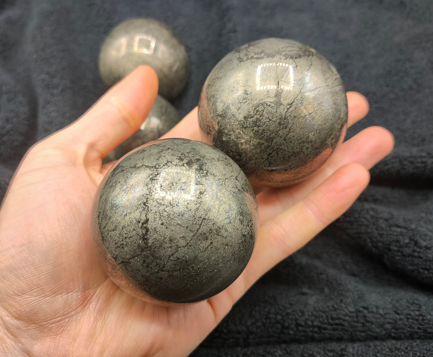 2KG Pyrite Spheres