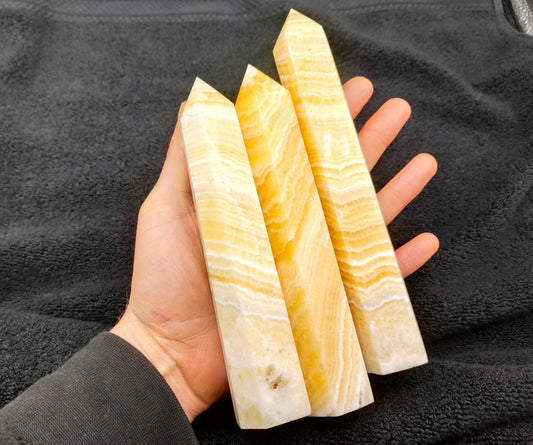 1KG Large Yellow Calcite Towers