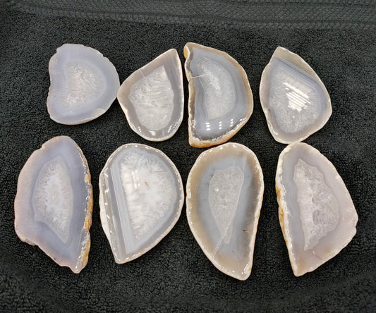 1KG Agate slabs / slices