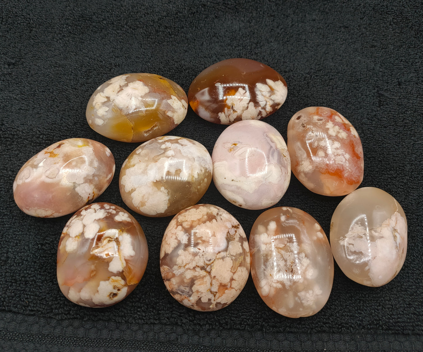 1KG Flower Agate Palm Stones