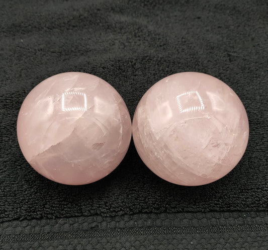 1KG Rose Quartz Sphere's