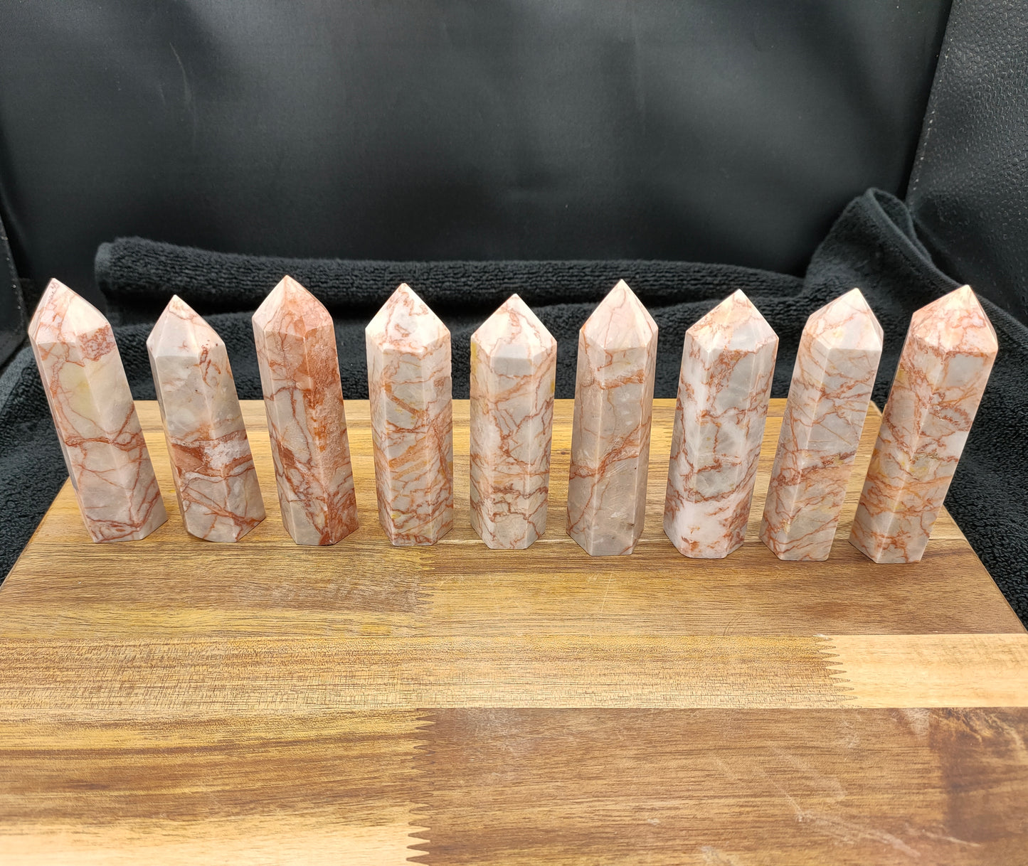 1KG Red Vein Jasper Towers