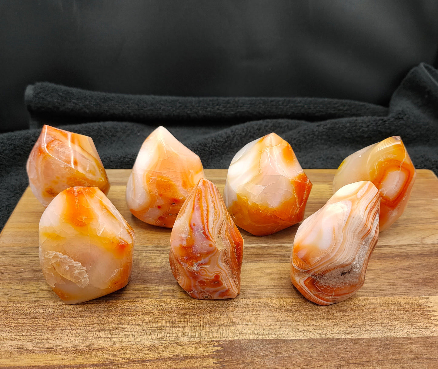 1KG Carnelian Flames