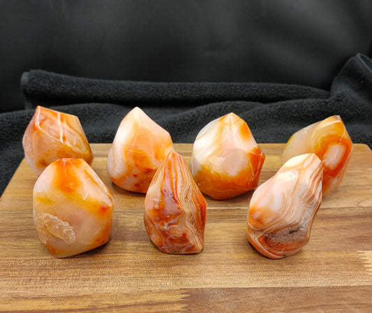 1KG Carnelian Flames