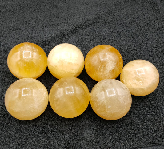 2KG Yellow Calcite Spheres