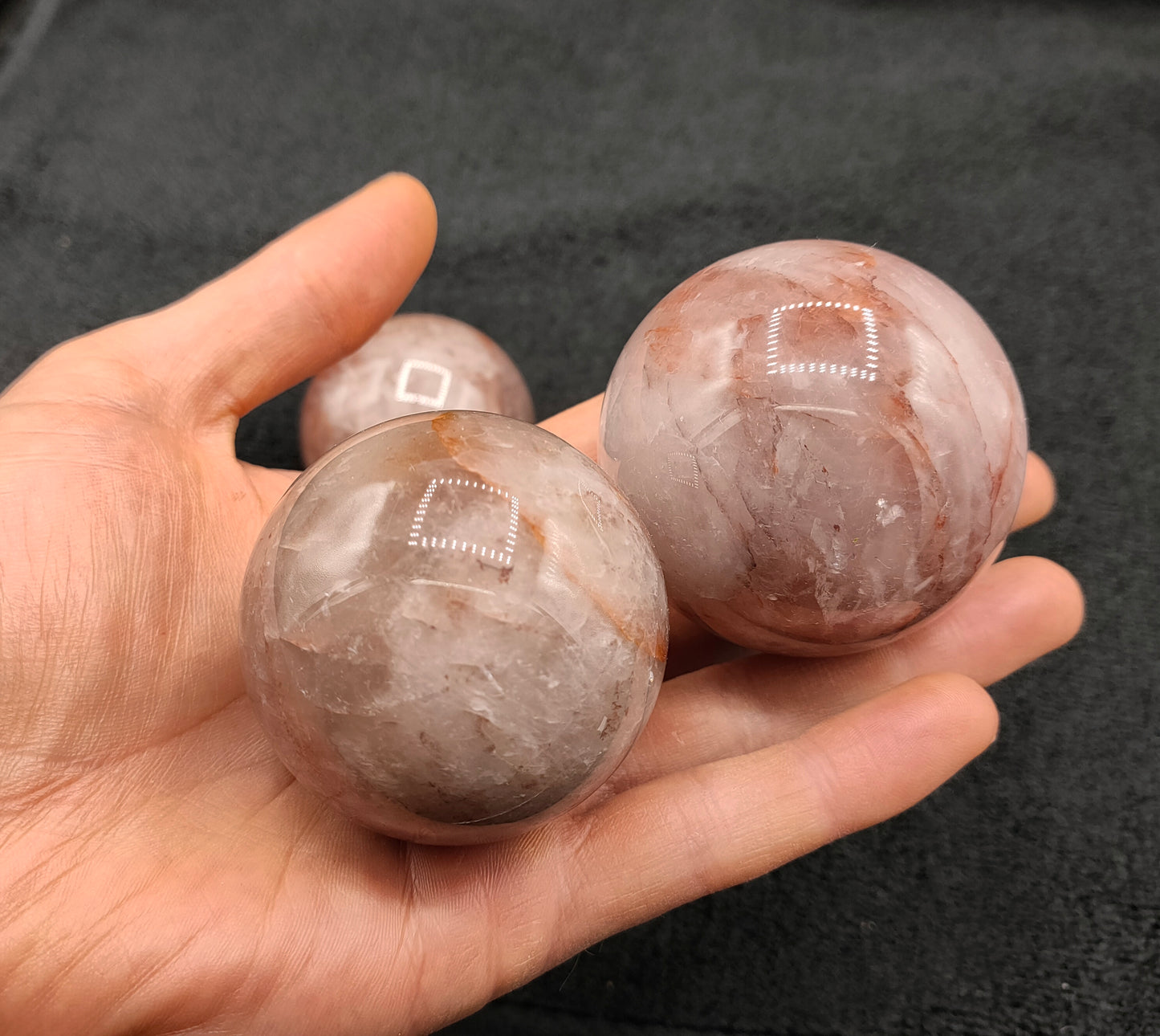 1KG Fire Quartz Spheres