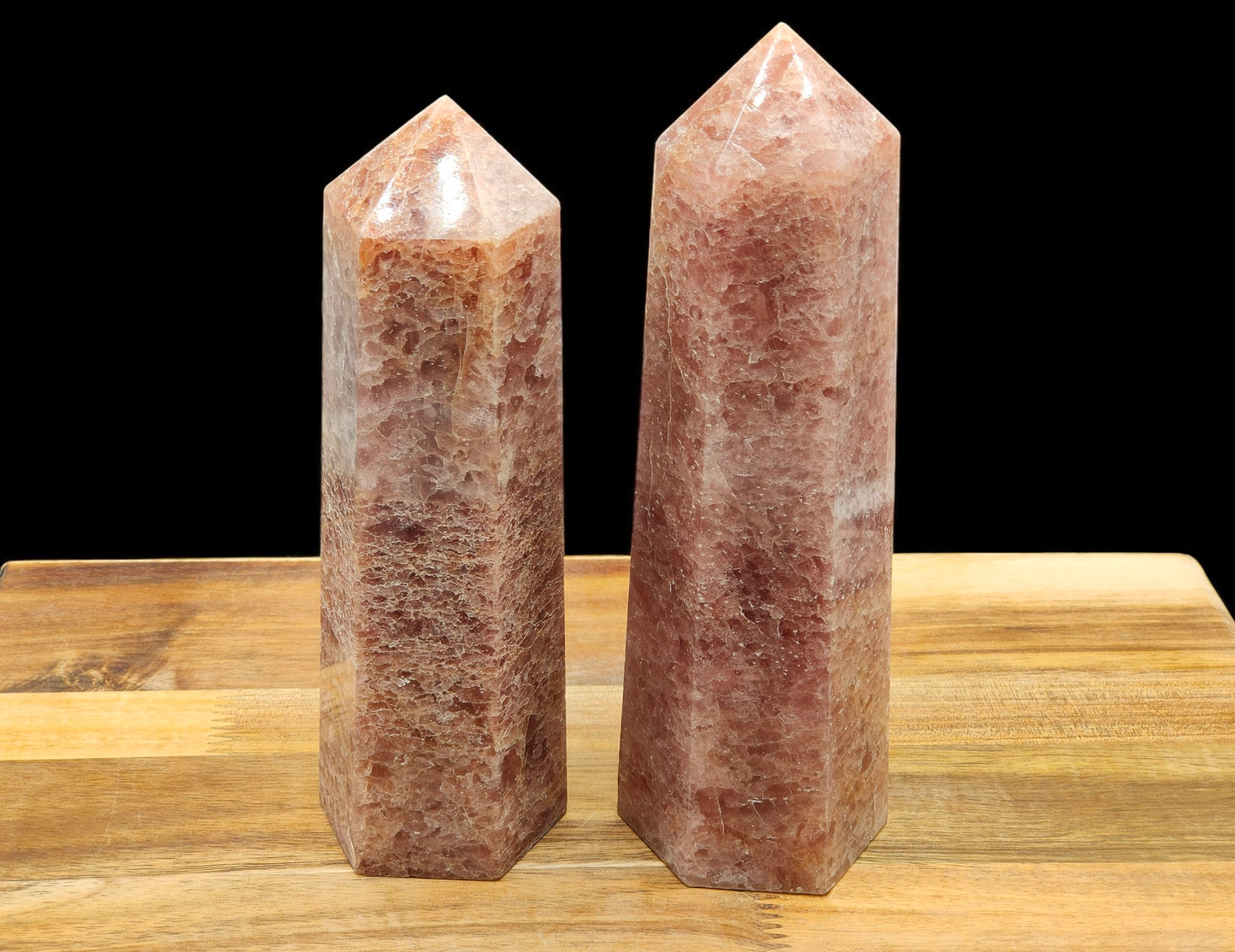 2KG Strawberry Quartz Towers
