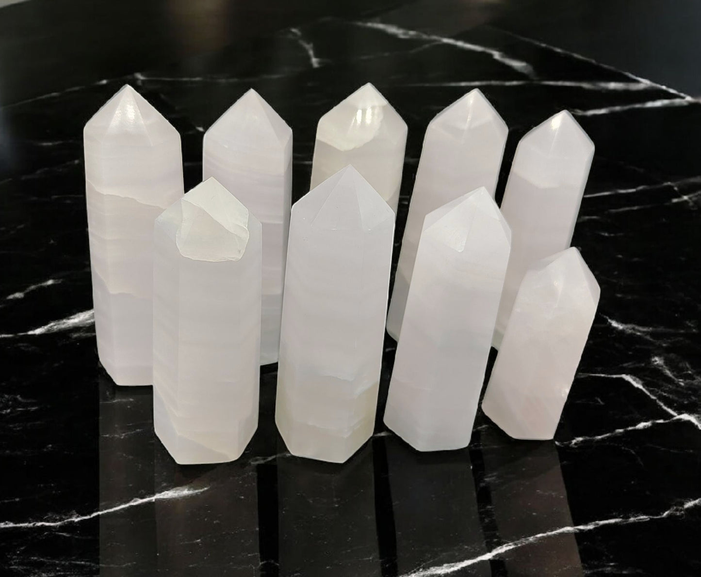 1KG Mangano Calcite Towers